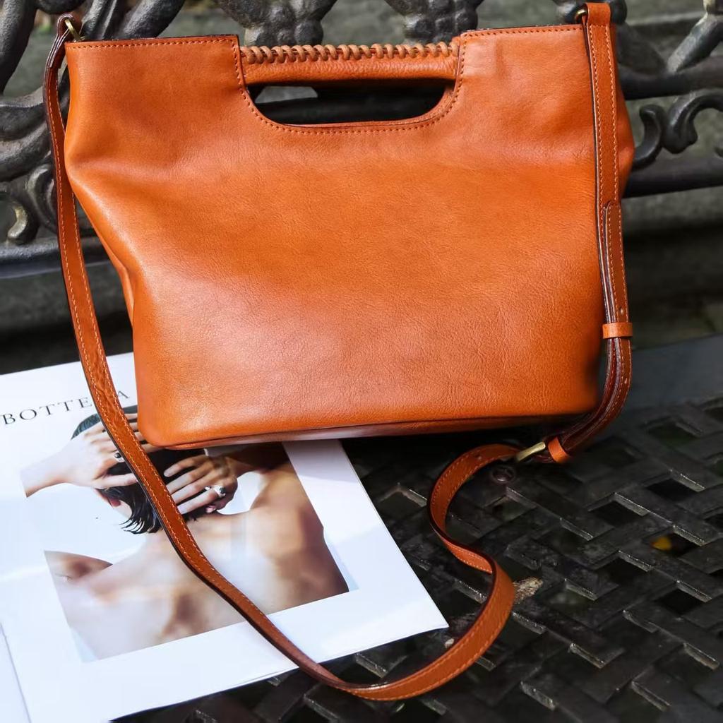 Top layer tree paste vegetable tanned cowhide women's portable shoulder messenger bag handmade retro literary leather women's bag