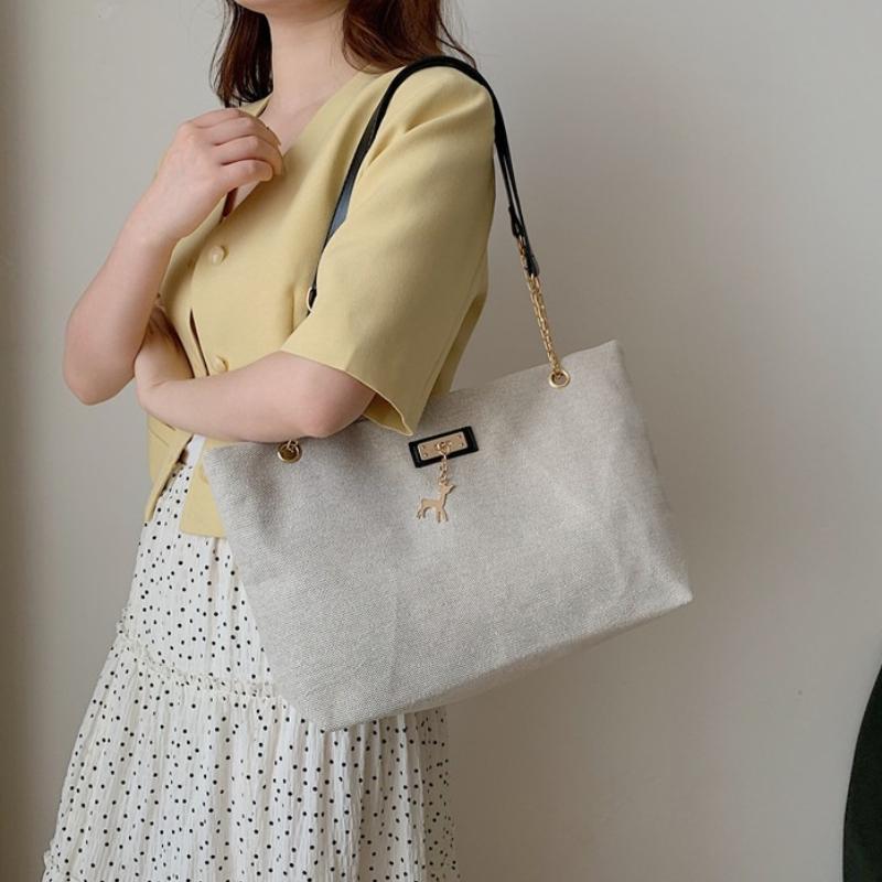 Large Capacity Canvas Shoulder Bag with Leather Strap, Casual Versatile Tote Bag with Deer Charm Crossbody Bag for Women Commute
