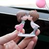 Kærestefigur Romantisk Tegneserie Mini Bil Pynt Kys Ballon Par Miniatur til Valentinsdag
