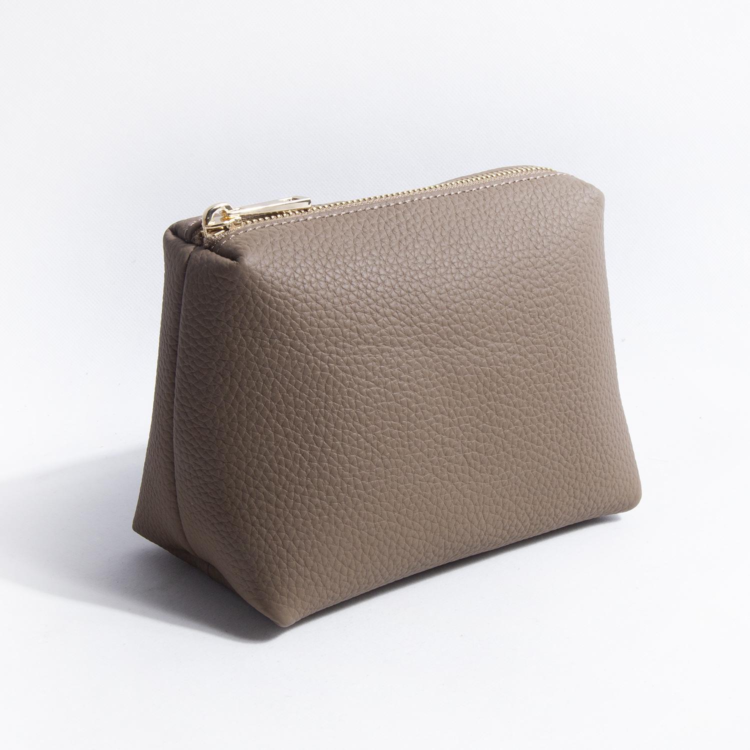 

Косметичка и несессер из коровьей кожи с зернистой текстурой личи для хранения помады и косметики хаки