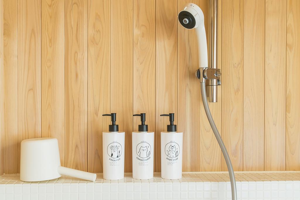 Dispenser Made In Break-Resistant Conditioner, Approx. 500ml, Neco, Japan, 18-456170