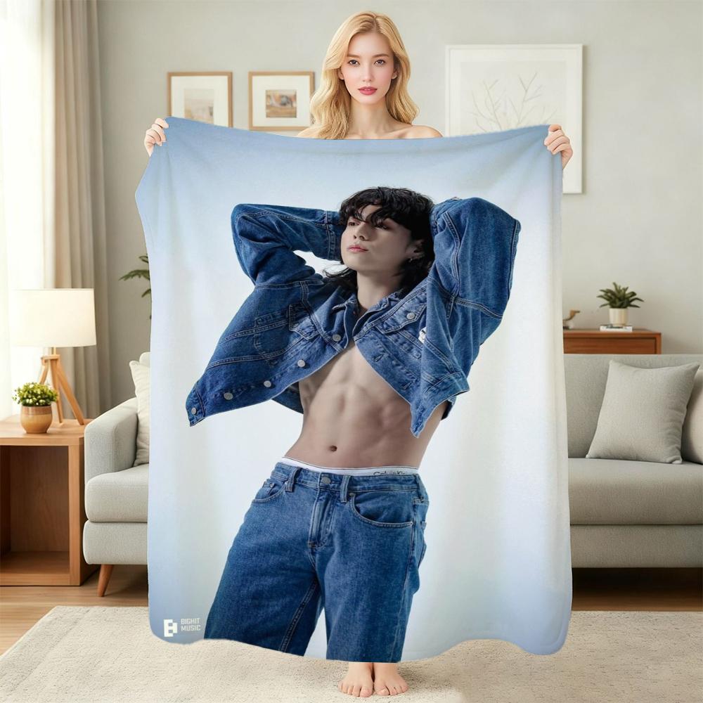 Stylish Man Yellow Jacket Portrait Pattern Blanket Warm Comfortable Fleece Blanket For Living Room Office Nap Lightweight Home Decor Halloween Gift