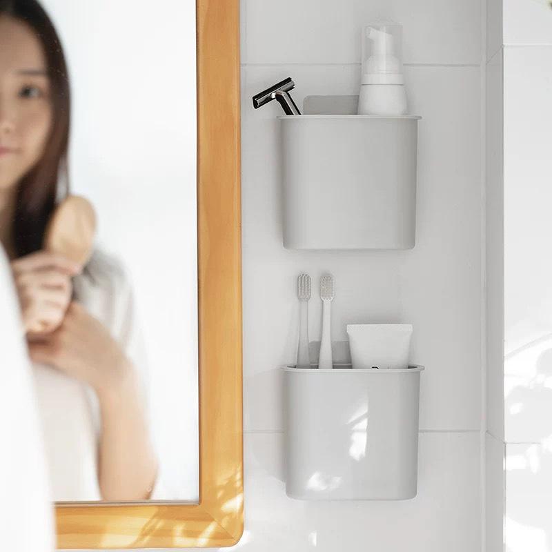 Punch-Free Wall-Mounted Electric Toothbrush Holder with Suction Cup