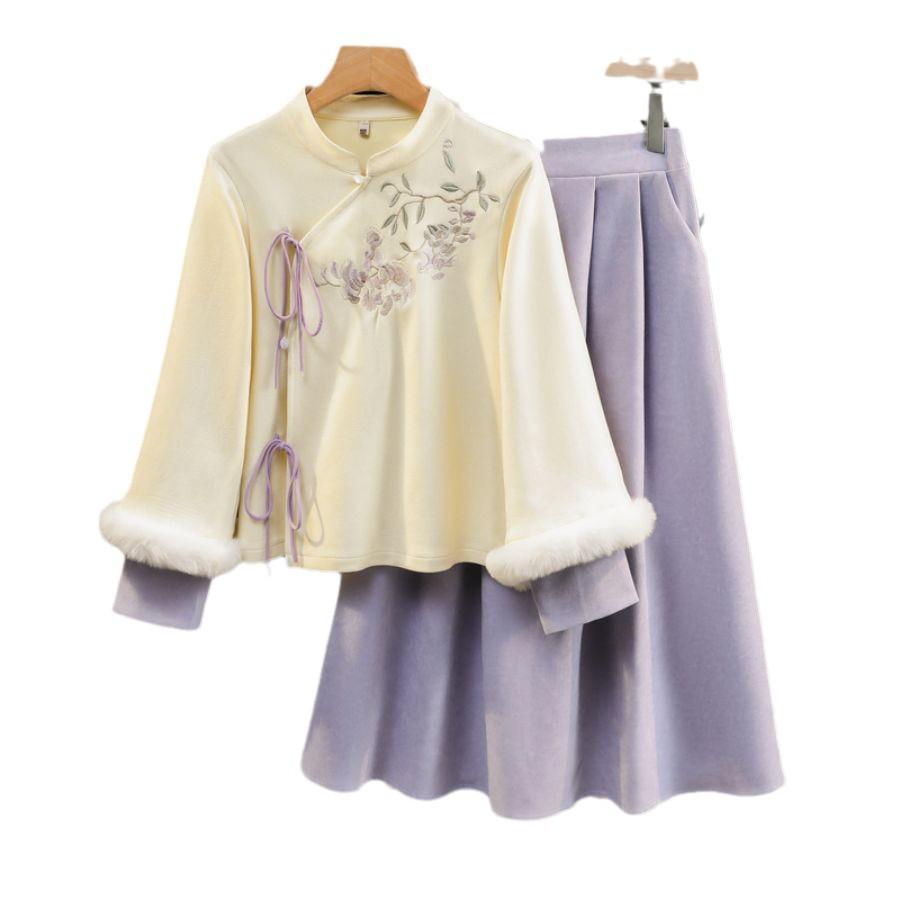 Autumn & Winter Retro Embroidered Deerskin Tang Suit: Women’s Improved Hanfu Tea Suit