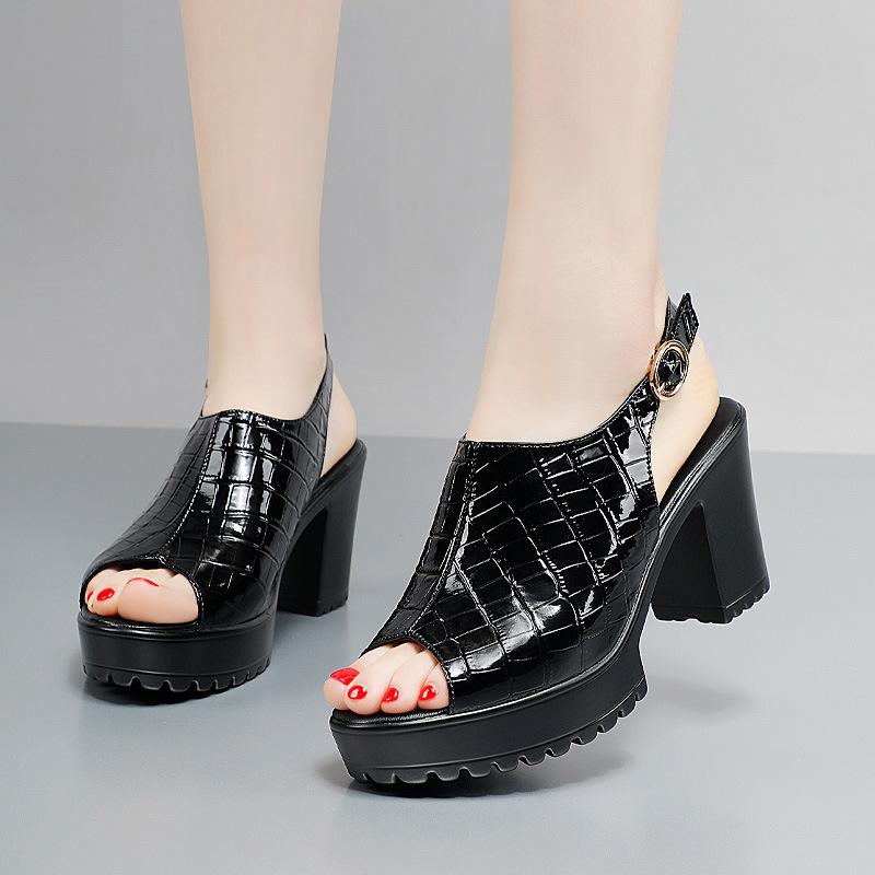 Fashion Small Size 32-43 Elegant Block High Heels Sandals Summer 2025 Patent Leather Shoes Thick Platform Women Office Model Sandals
