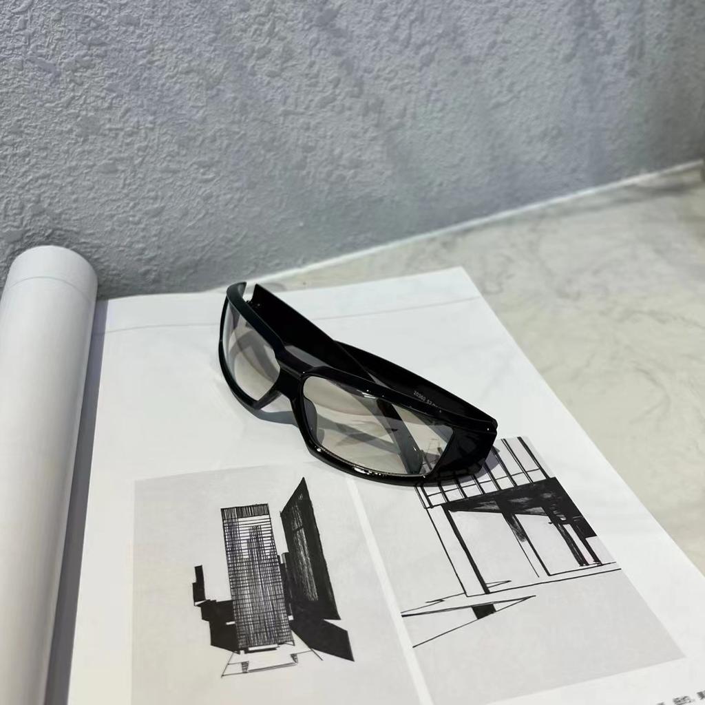 Punk Y2K Sunglasses Men Stylish European American Style Sun Glasses for Outdoor Bicycling Mountaineering Women