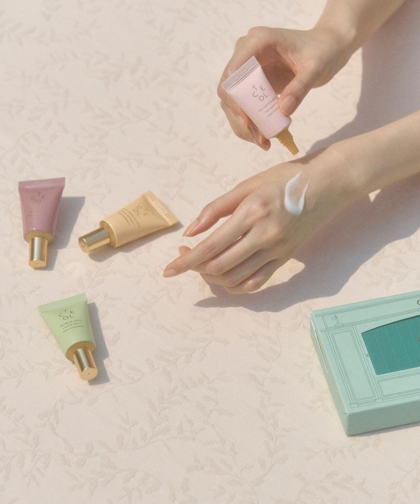 Boutique Perfumed Silk Petit Hand Cream Kit (10ml X 4ea)