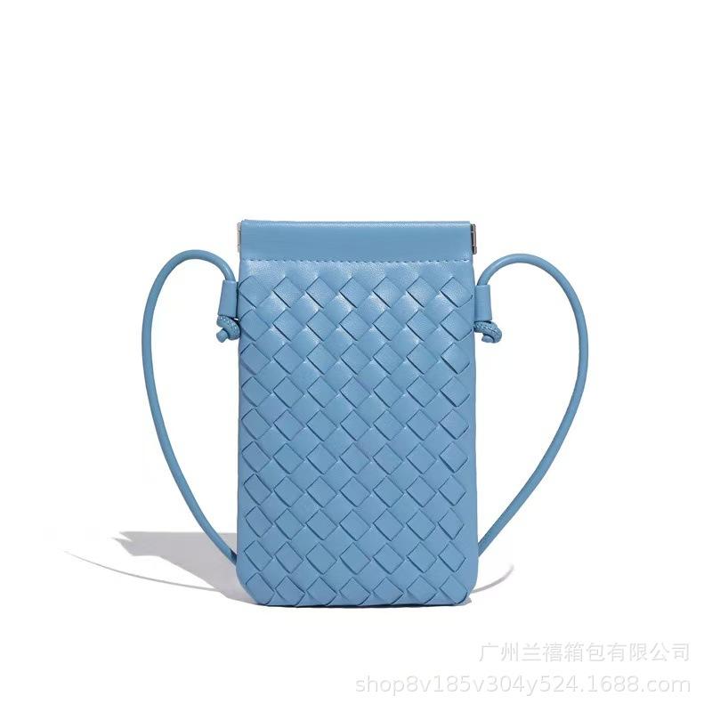 Handmade Mobile Phone Retro Shoulder Bag Fashion Casual Wind Oblique Span Women'S Bag Bag