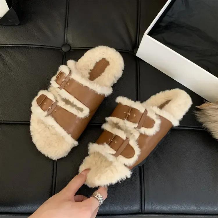 

Мода Женские Тапочки Уличные Шлепанцы Pantofle Флок Платформа Мех Вьетнамки 2025 Плоские Плюшевые Осенние Тканевые Римские Туфли Домашние Средние Туфли 35 коричневый