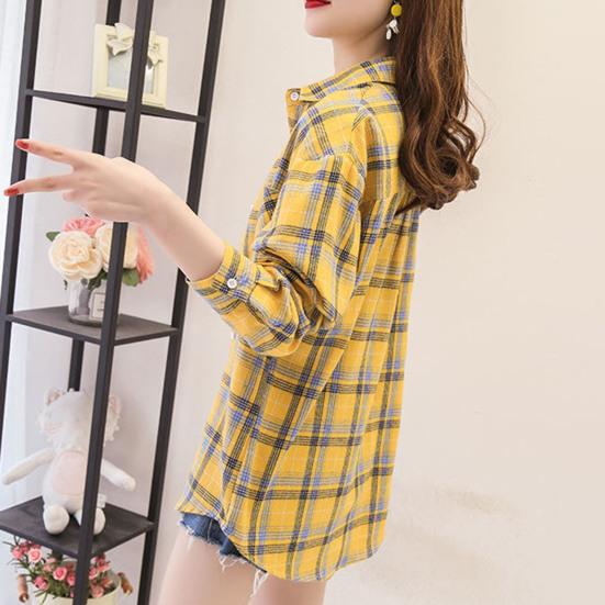 Women Plus Size Shirt with Long Classic Sleeves Single-breasted Collar Patch Pocket Loose Casual Plaid Shirt with Print Blouse