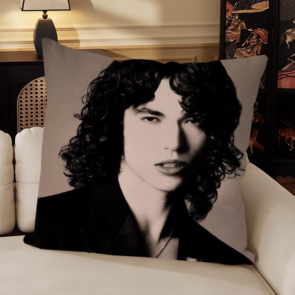 Sänger Conan Gray Feiertage Neue Kissenhülle Sofa Wohnzimmer Schlafzimmer Kopfteil Rückenlehne Kissen Quadratisches Kissen Nickerchenzeit