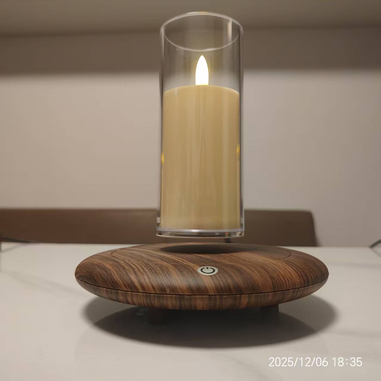 

Magnetic Levitation LED Candle Levitating Electronic Candle Floating LED Lamp for Hotel Bedside Office Home Decor Creative Gift AU Plug