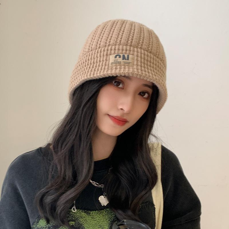 Podzimní a zimní nová čepice Dámská móda Abeceda Pletená vlněná čepice Zimní teplá čepice kbelík Jednobarevná