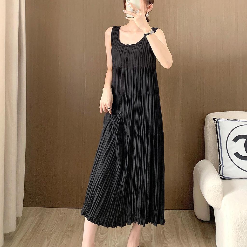 High-End Sleeveless Summer Pleated Skirt for Women