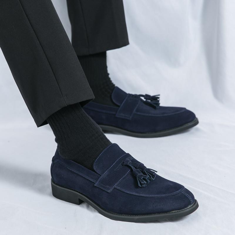 Fashion Classic Men Frosted Leather Breathable Tassel Casual Loafers Fashion Brand Men Comfortable Pointed Formal Business Leather Shoes