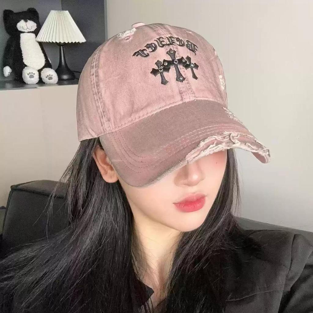Fashion Hat American retro cross made old baseball cap for men and women couples with holes showing small faces versatile cap casual shade