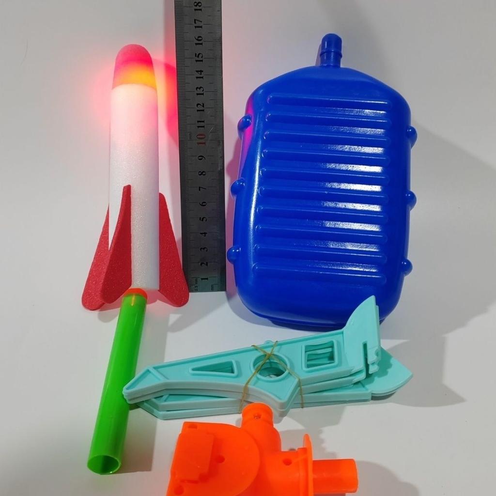 1PC Children's Flash Soaring Rocket Launcher Toy Soaring Cannon Outdoor Flying Rocket Foot Pedal Air Soaring Cannon