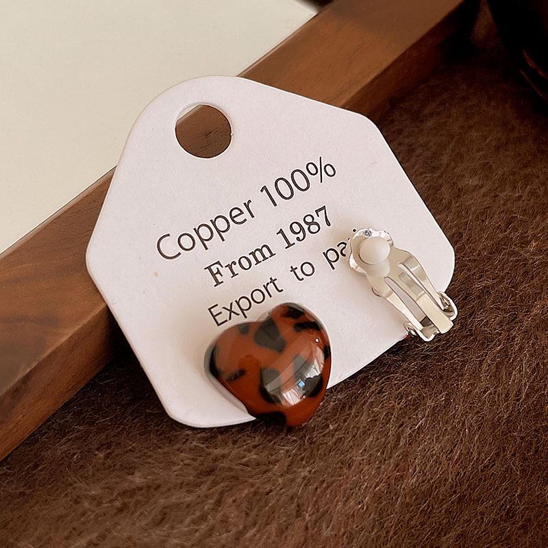 Elegant 2025 French Pearl Earrings for Women - Unique, High-End Design