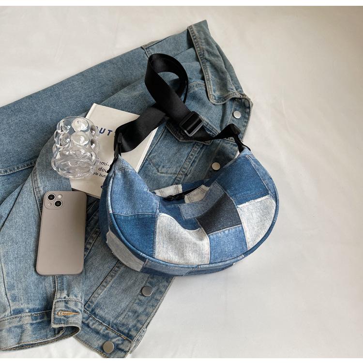 Neue lässige Jeanstasche, modische, vielseitige, karierte Umhängetasche mit großem Fassungsvermögen, trendige, coole, personalisierte Reise-Umhängetasche für Damen
