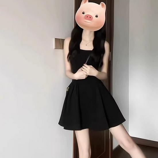 

Маленькое черное плиссированное платье-топ с квадратным вырезом - Французское летнее А-силуэтное короткое платье для женщин 2XL чёрный