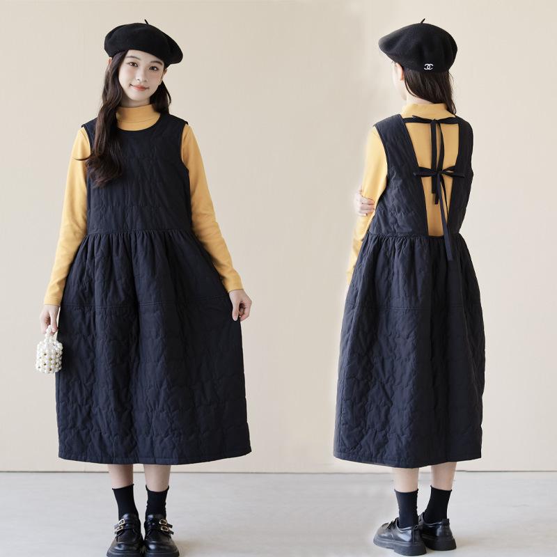 

Платье-жилет без рукавов с подкладкой для девочек с цветочным принтом - Издание Осень 2025 130 cm чёрный