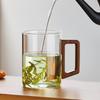 Walnut Handle Heat-Resistant Glass Tea Brewing Cup for Home or Office
