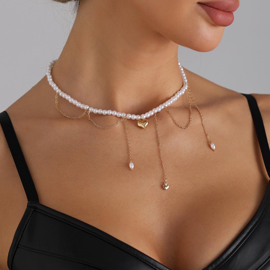 Light luxury retro baroque imitation pearl necklace ins less style necklace holiday gift