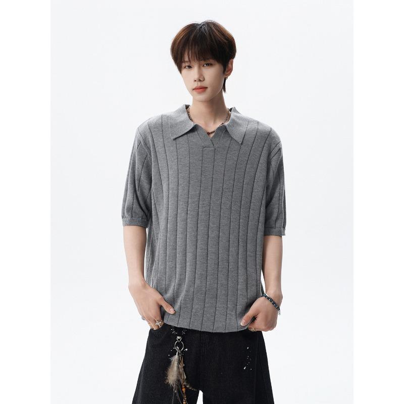 Men s Grey Vertical Striped Knit Short Sleeve Polo Shirt For Casual And Business M