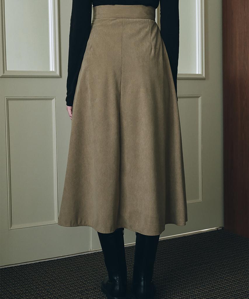 Roeil Mild Corduroy Pintuck Skirt - Khaki Beige
