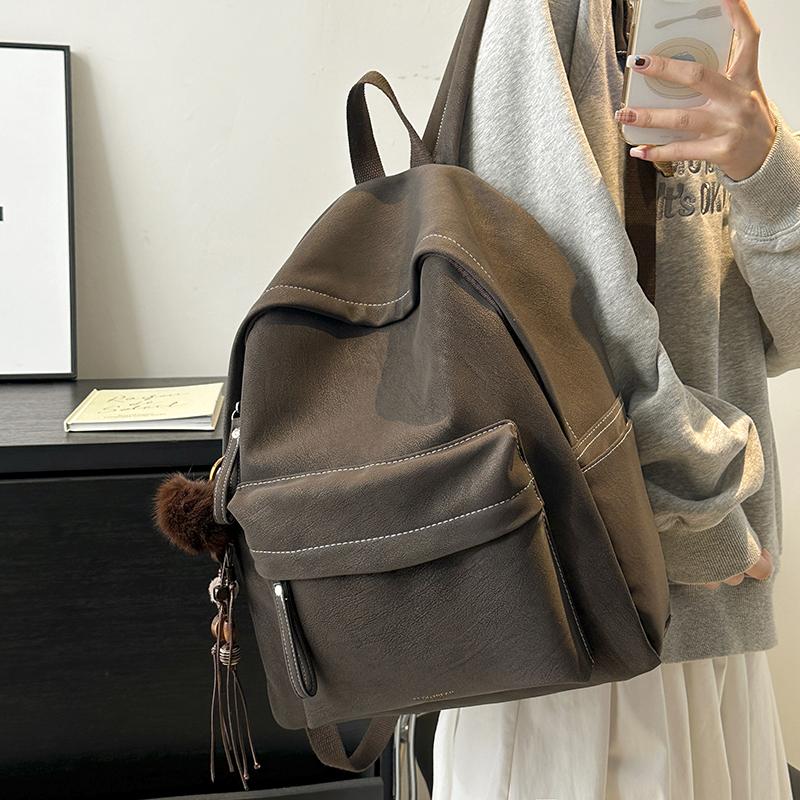 Minimalist Faux Leather Backpack Casual Daily Use Backpack for Women Simple Design Ideal for School Commute Travel and Everyday Outings No Pendant