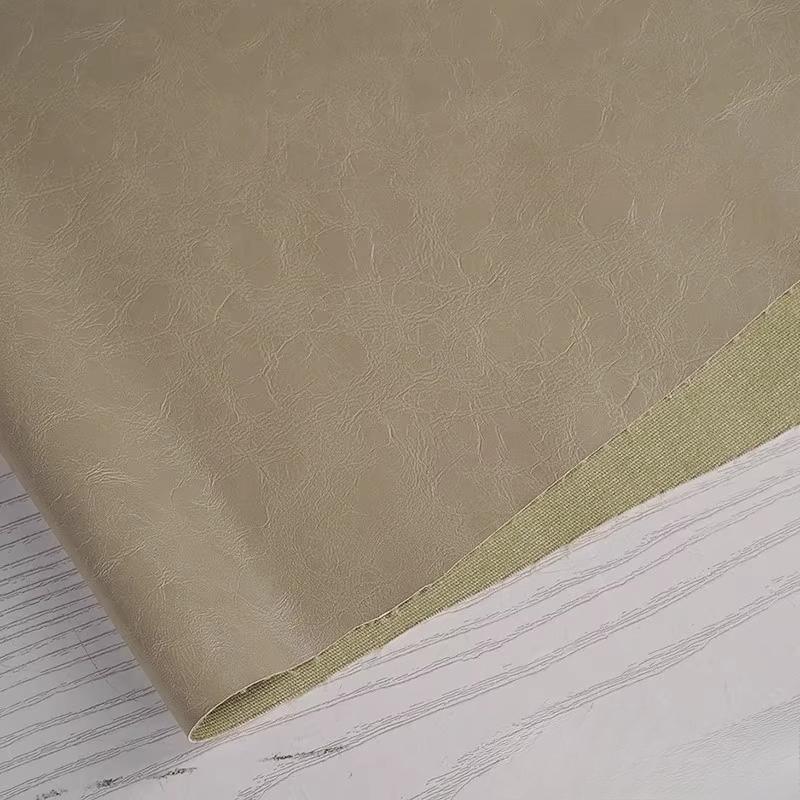 100x138cm PU Deri Kumaş Parlak Yumuşak Deri Yağlı Mumlu Deri Tasarımcı Su Geçirmez Kendin Yap Dikiş Ceket Pantolon Trend Giysiler İçin
