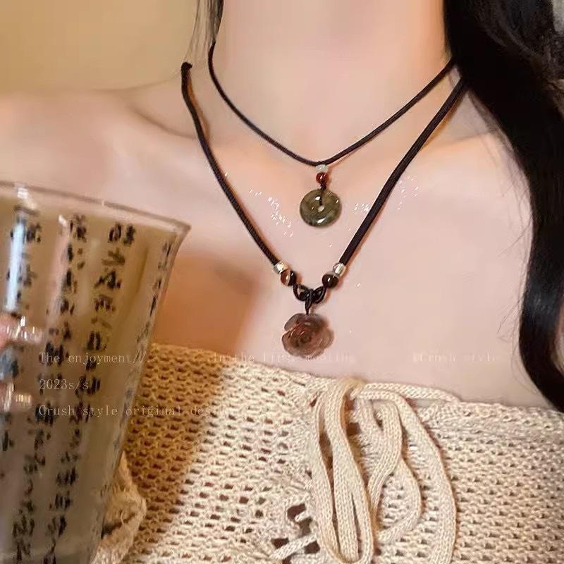 Female Versatile Fashion New Chinese Pendant Necklace