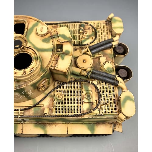 Tiger Model 1/35 Scale German Panzer VI Sd.Kfz.181 Tiger 1 Ausf. E Early Production (Includes Etched and Metal Barrel) Plastic Model Assembly Kit TML4