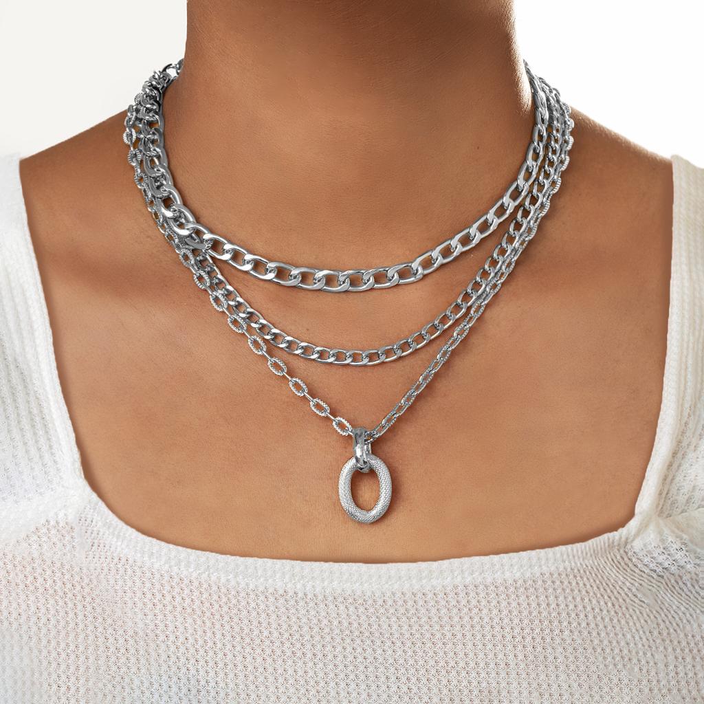 Individually Exaggerated Circular Pendant with Aluminum Chain, Multi-layer Layered Women's Necklace
