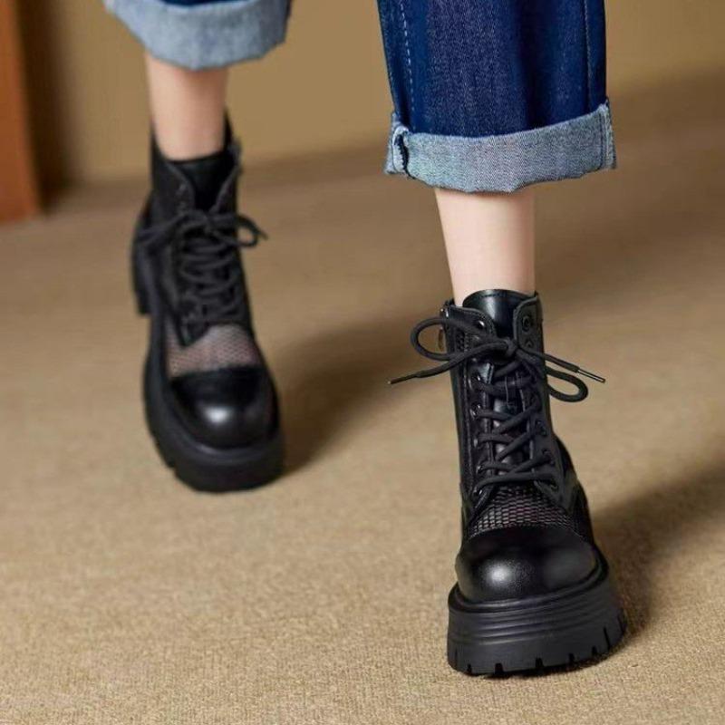 Mote Sommer Svarte Damesandaler Mote Ankelstøvletter Uformelle Flate Kontrastpaneler Utskjæring Mesh Muffinsandaler Platform Sportstøvler