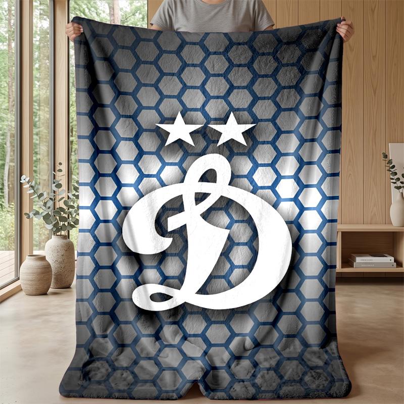 Dynamo Moscow Theme Blanket Soft Flannel Fleece Blanket Warm Lightweight Throw Blanket for Home Sofa Bed