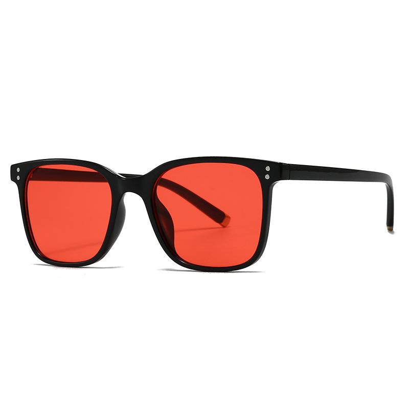 New Retro Square Women Luxury Sunglasses Fashion Rivets Blue Men Sun Glasses Shades UV400