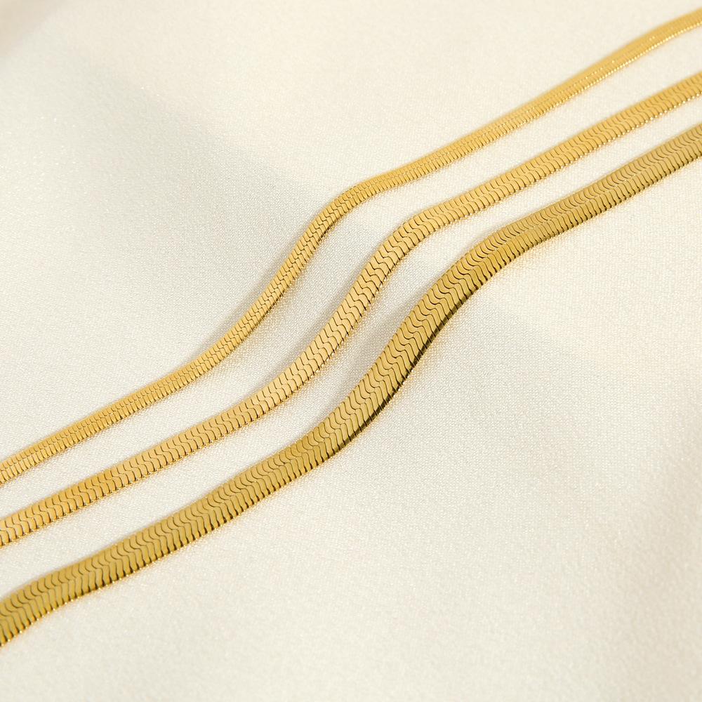 Halsband med platt ormkedja i 18K guld titanstål - Mångsidig europeisk och amerikansk stil för kvinnor