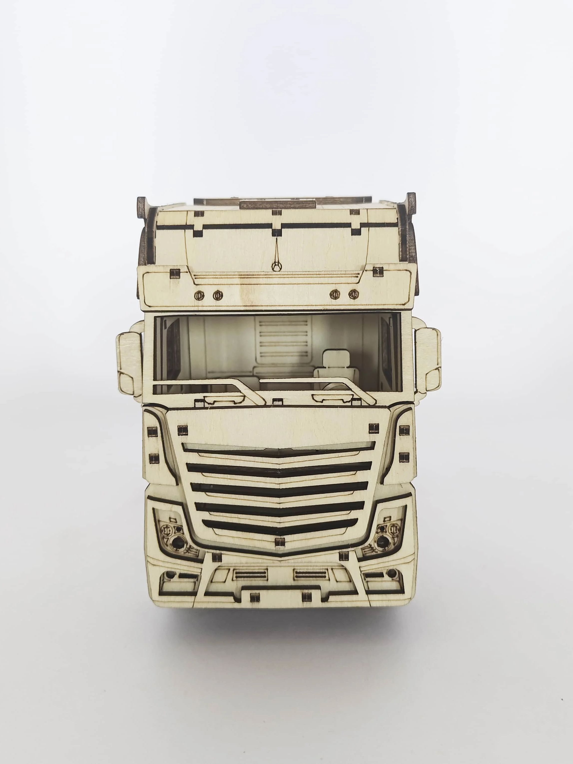 

Европейский грузовик Деревянный 3D-пазл Сделай сам, Модель игрушки, Конструктор, Серия обучающих игрушечных автомобилей, Креативный подарок белый