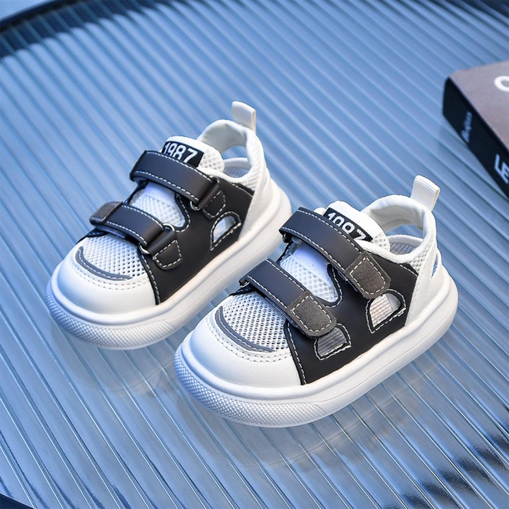 Kleinkind Sandalen mit weicher Sohle Atmungsaktives Mesh Leichte Babyschuhe Verstellbarer Klettverschluss Rutschfeste Sommerschuhe für Kinder