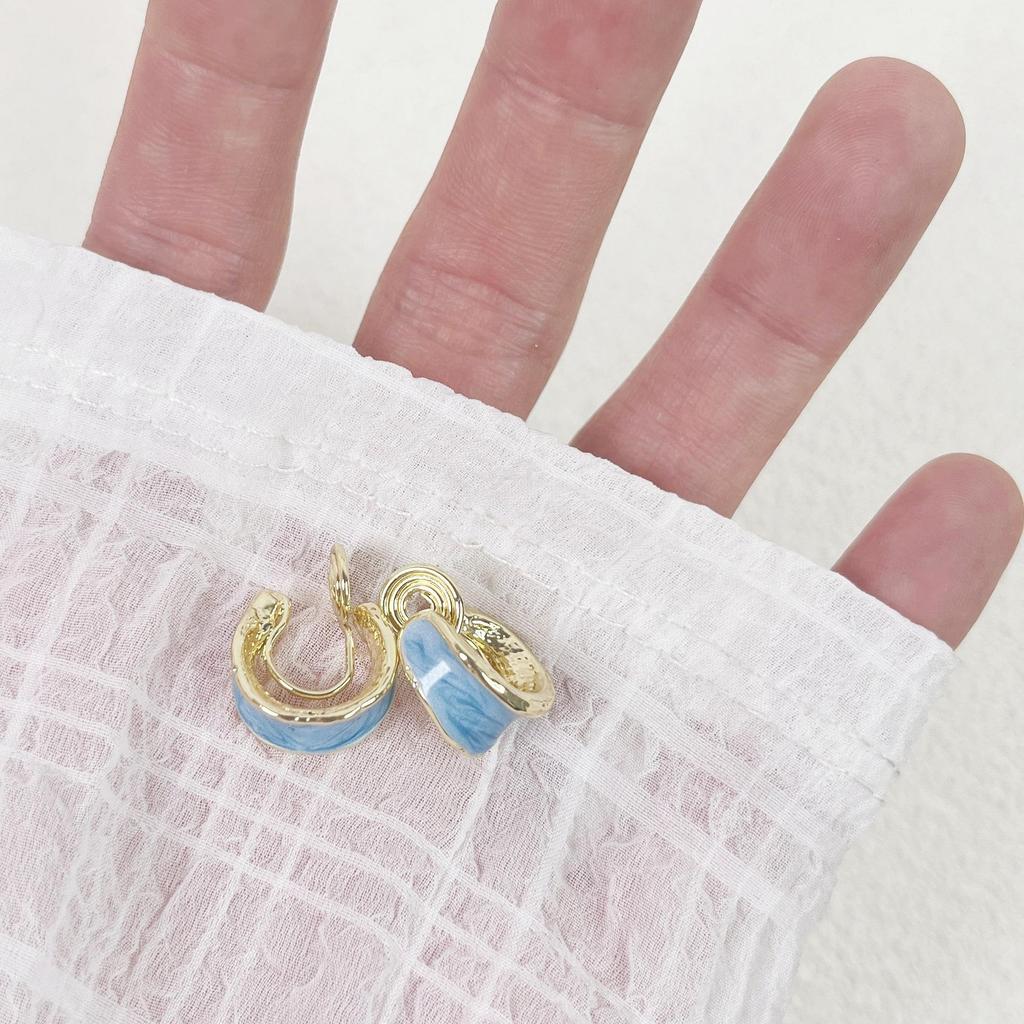 Vintage French Pearl No-Pierce Earrings: Elegant Luxury Clip-ons for Women