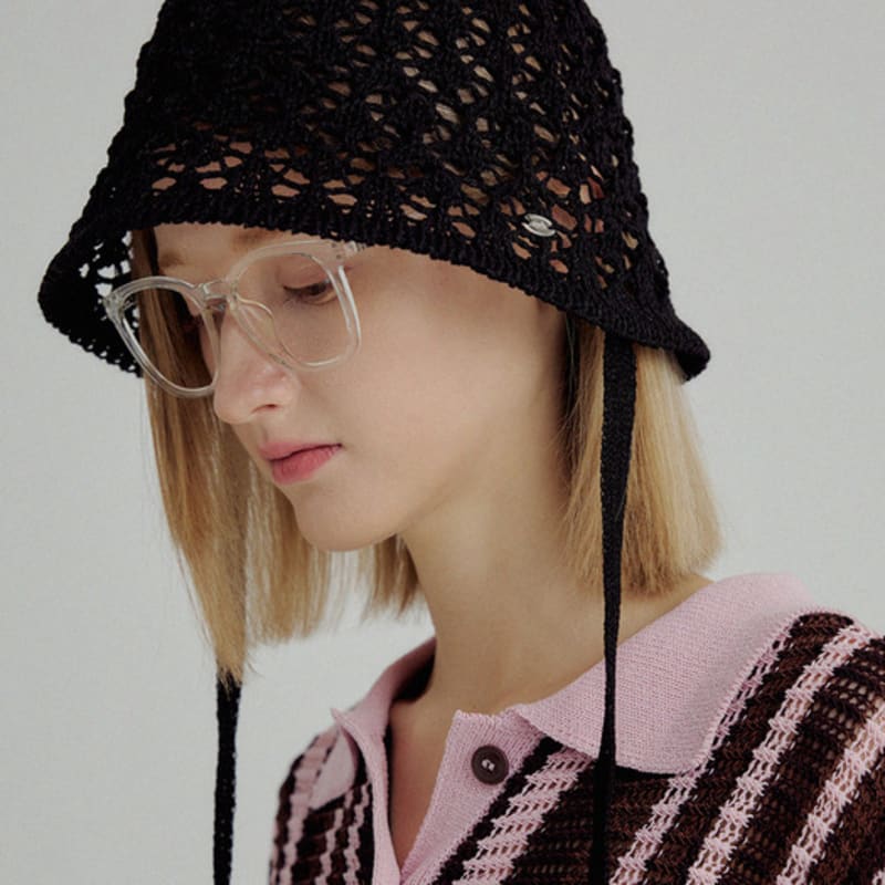 Marchen Roide Strap Bucket Hat_3color