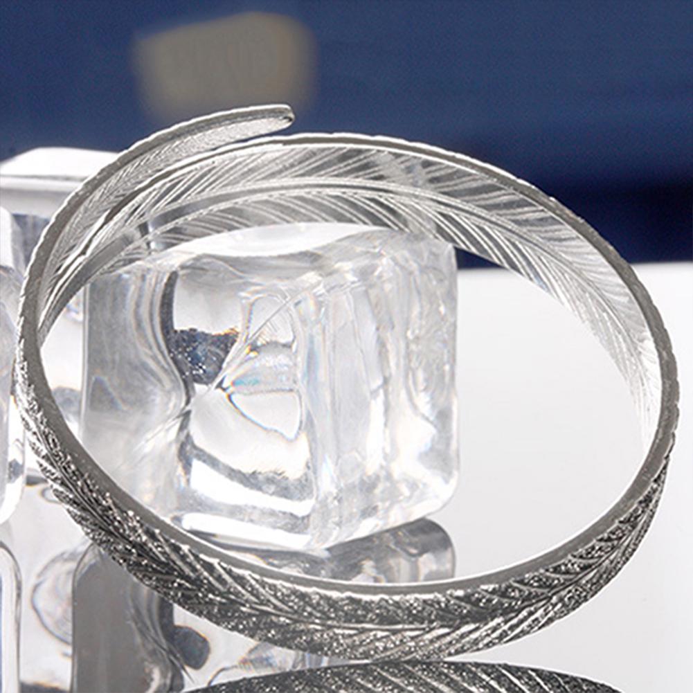 Kvinnors vintage fjäderarmband justerbar öppningsarmband