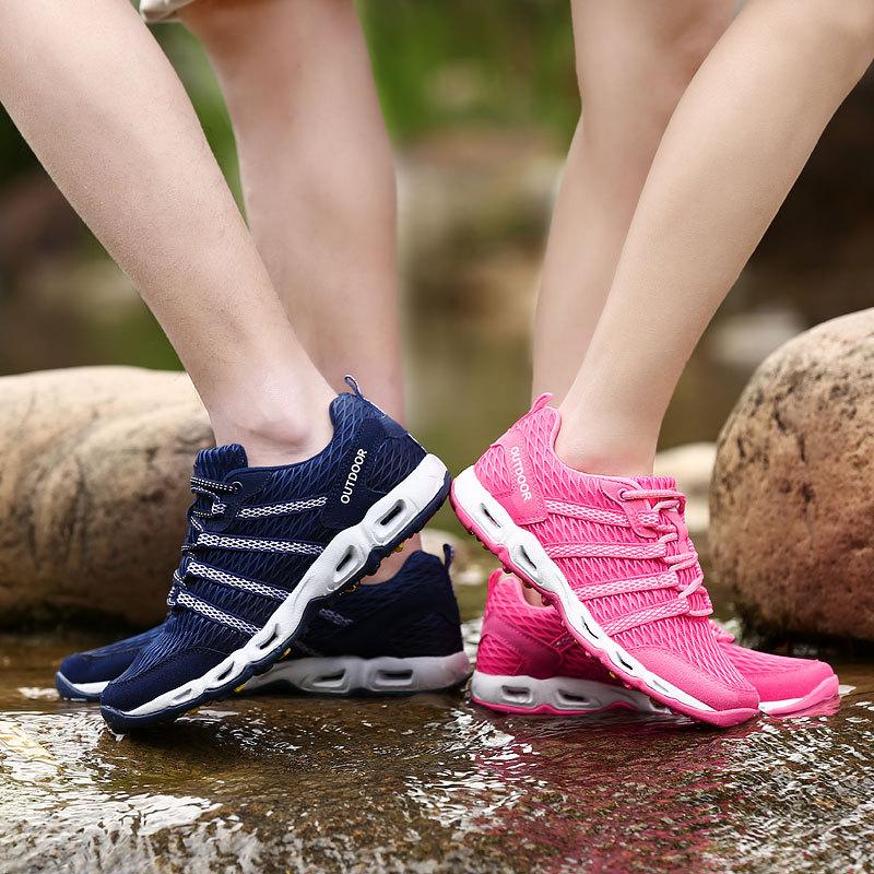 Spring and Autumn Outdoor Hiking Shoes Large Size Casual Breathable Sneakers Creek Tracking Shoes Couple Running Shoes Flat Shoes