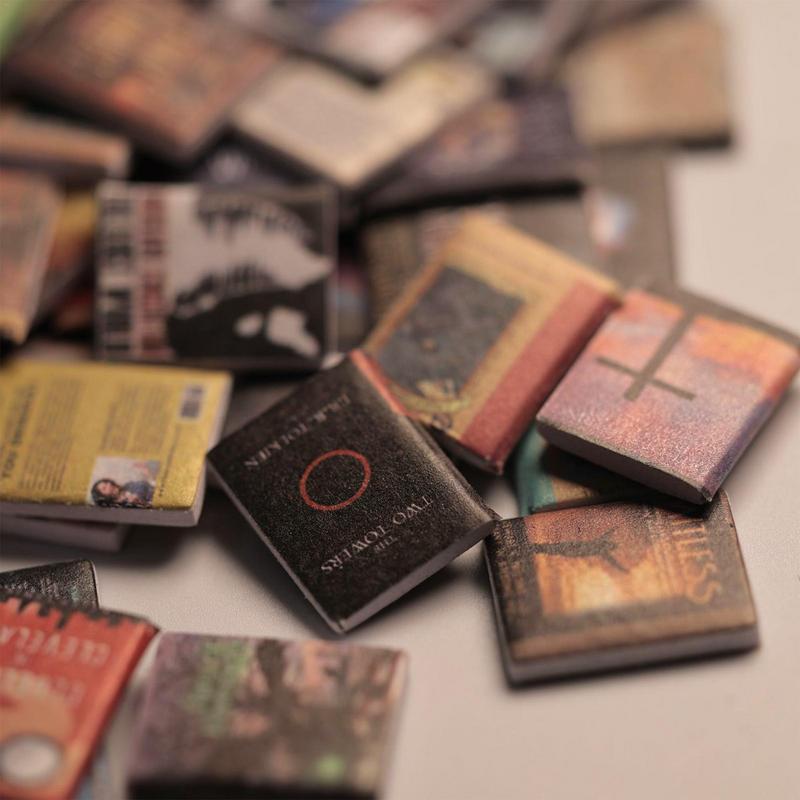 200pcs Mini Books Model Miniatures Doll House Books Decor Accessories Miniatures Books Ornaments Portable Kids Tiny House Books