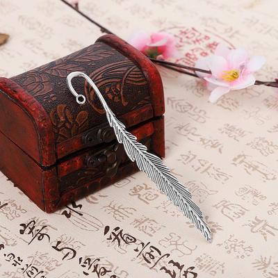 Ancient Zinc Alloy Feather Bookmark - Chinese-Style Retro Pendant Jewelry Accessory Gift