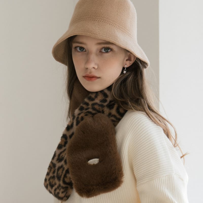 

MANES Pelvoux Bucket Hat (3color) Black