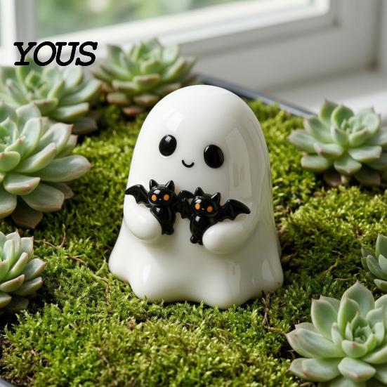 Handmade Resin Halloween Craft Ghost Figurine, Cute White Statue with Bats, Spooky Desk Decor Ornament for Home Mantel Tabletop Figurine