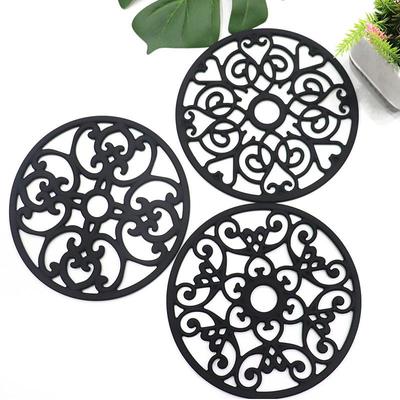 Set di tappetini isolanti in silicone e sottopentola - 3 sottobicchieri in stile europeo e americano