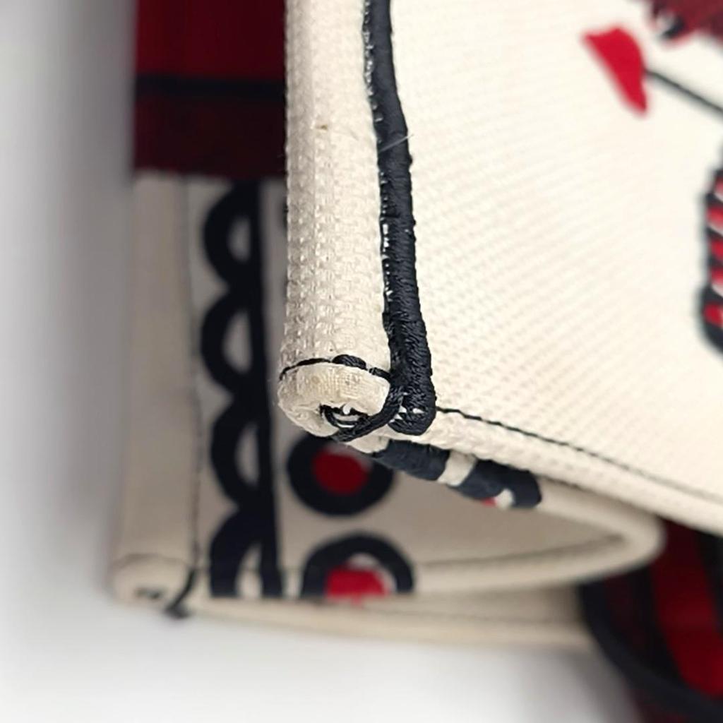 [Pre-Owned] Book Tote Cupid Pattern Embroidered Print Tote Bag - Excellent #FIM8H